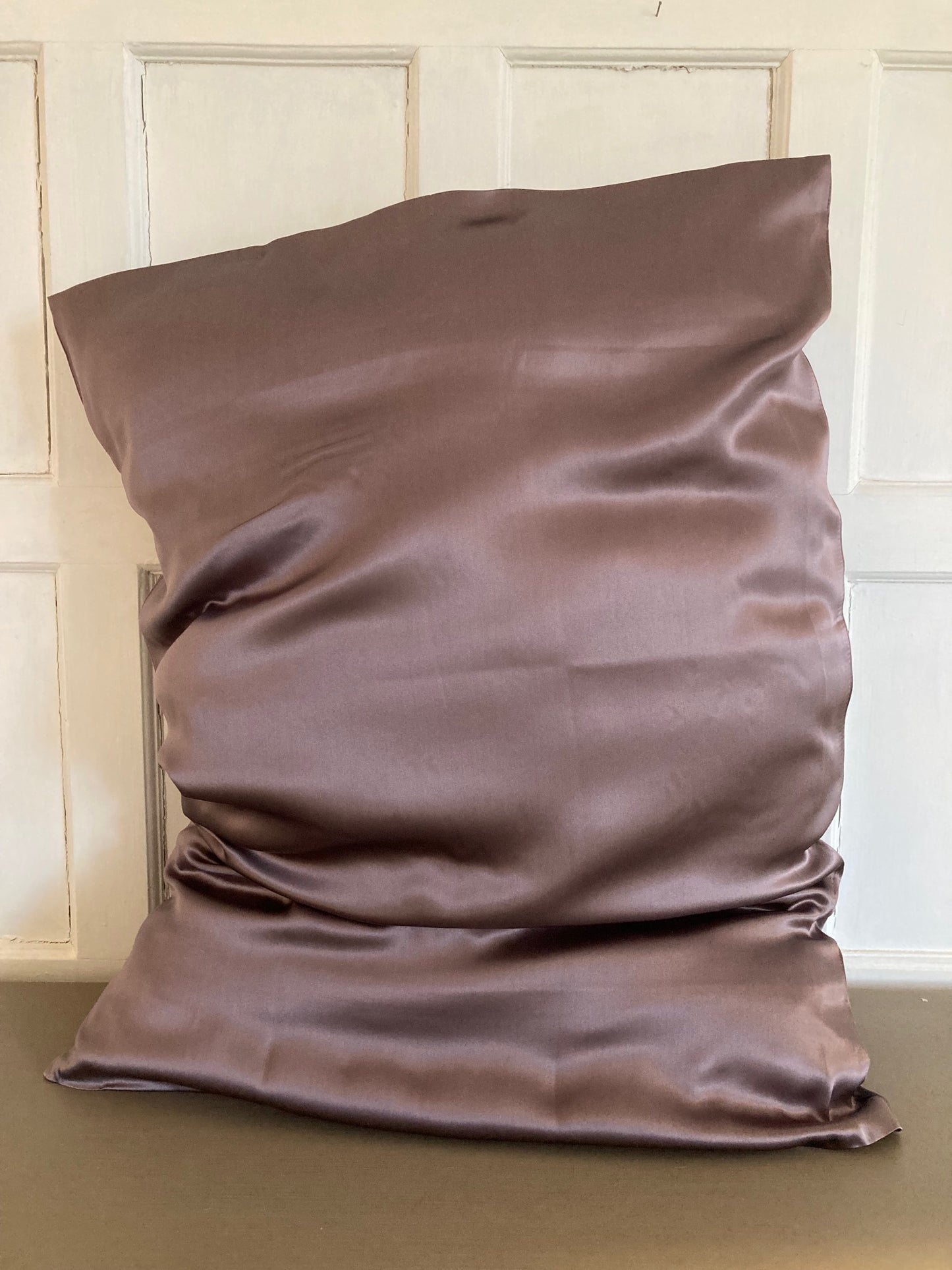 Mulberry Silk Pillowcase Aubergine